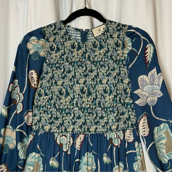 Tuckernuck Libby Floral Maxi Dress Blue Geranium Smocked Small - Picture 5 of 15